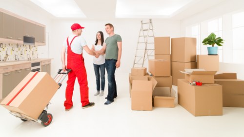 Truck hire suitable for residential and commercial removals in West London